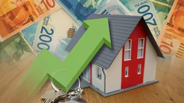 שוק הנדל"ן בעלייה – בית מוקטן על רקע שטרות כסף ישראליים עם חץ ירוק כלפי מעלה. מסמל עליית מחירים, השקעות בנדל"ן וצמיחת השוק. שוק הנדל"ן בעלייה – בית מוקטן על רקע שטרות כסף ישראליים עם חץ ירוק כלפי מעלה. מסמל עליית מחירים, השקעות בנדל"ן וצמיחת השוק.