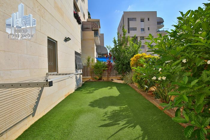 ישראל פוליאקוב 12 קריית האומנים רמלה