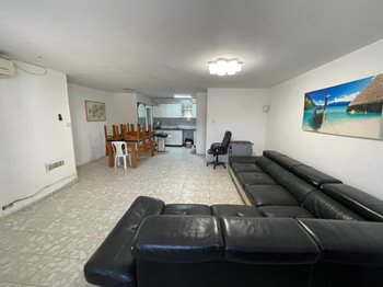 דירת 4 חדרים בבן גוריון המבוקשת במחיר של דירת 3 חדרים